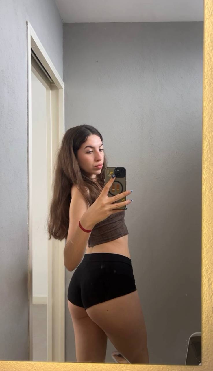 Amber in her underwear in Cancun