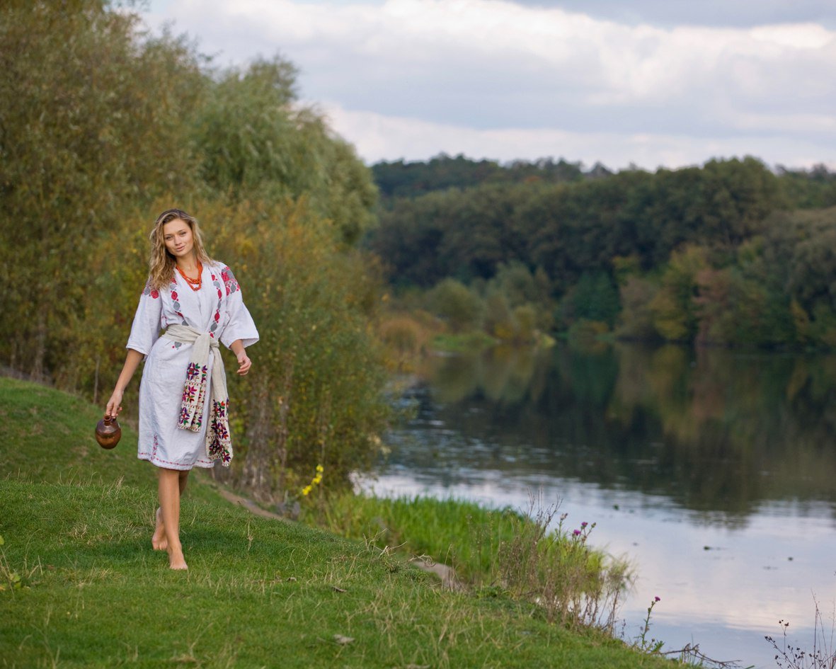 Nude girl Slavic women in Cancun