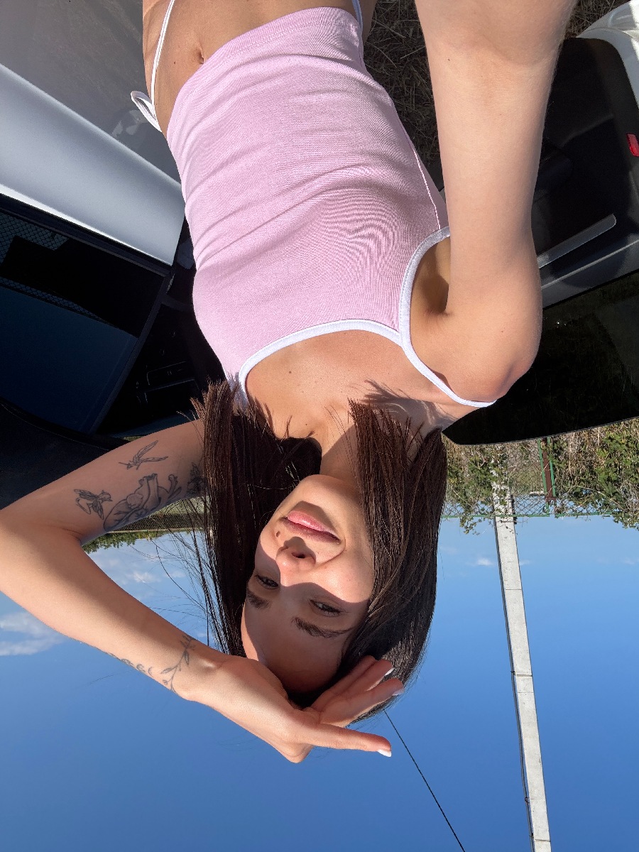 Sexy model Tina in Cancun